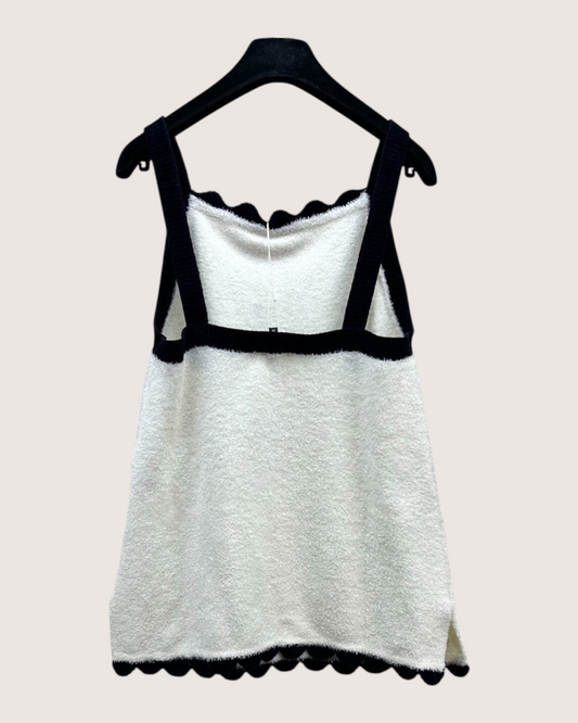 Chanel 26C Scalloped Pocket Top White, Black FR 36