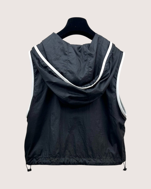 Chanel 26M Coco Beach Contrast-Trim Hooded Zip-Up Vest Black, White FR 34