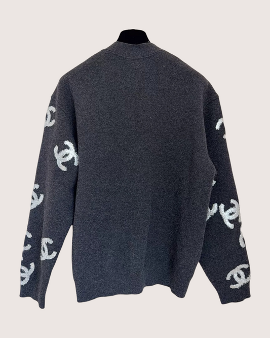 Chanel 22A Wool CC Logo Cardigan - Grey, Silver, view 2