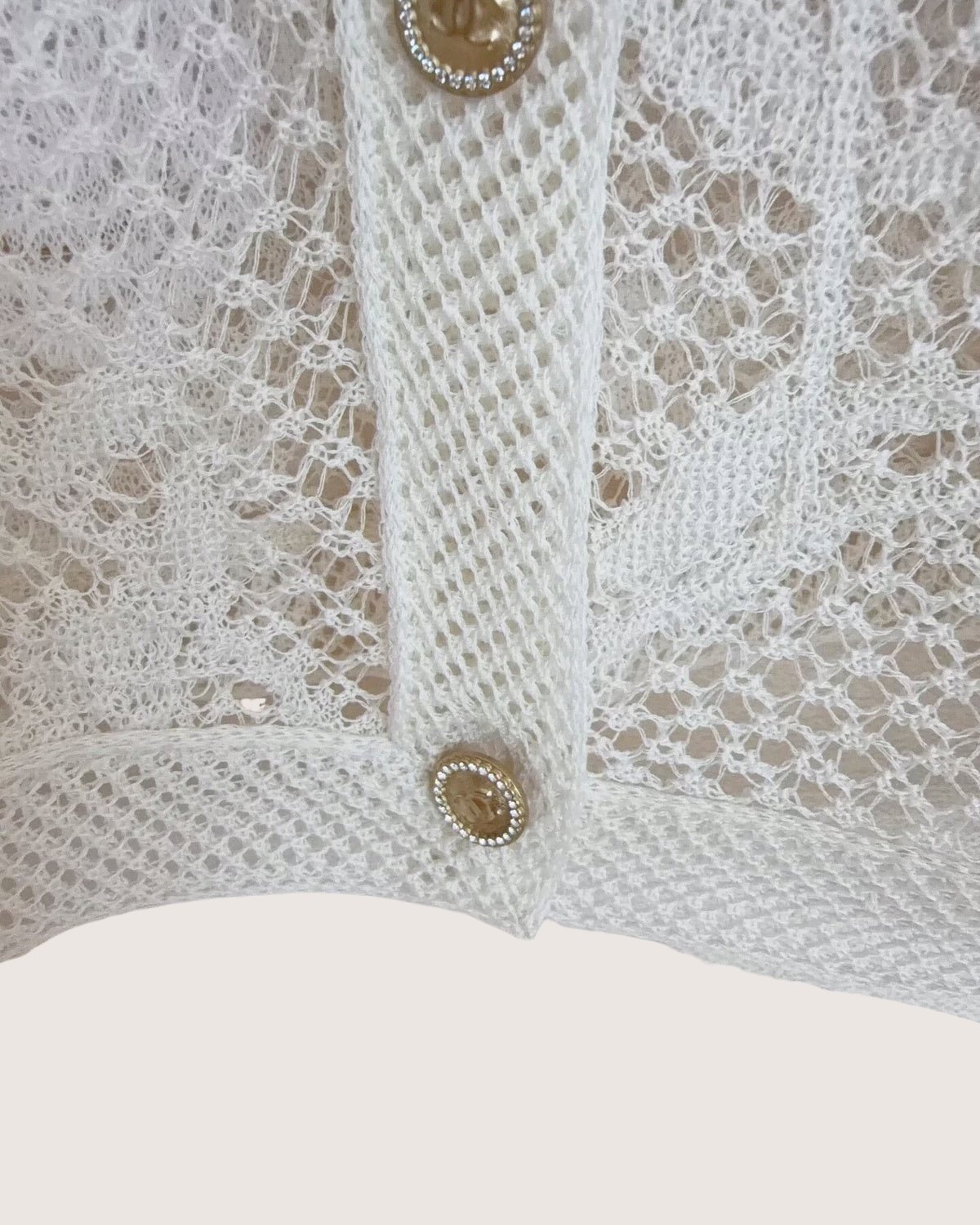 Chanel 26C Camellia Lace Cardigan White FR 36
