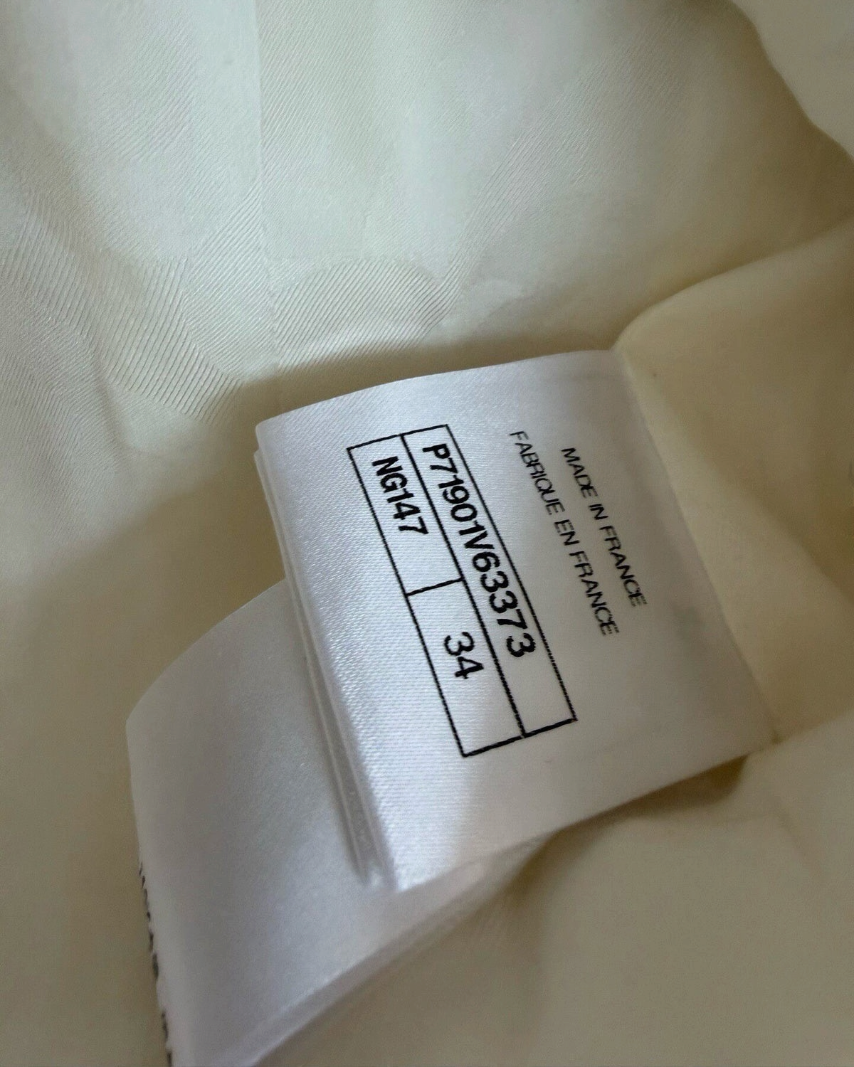 Chanel 22C Four-Pocket Tweed Jacket White FR 34
