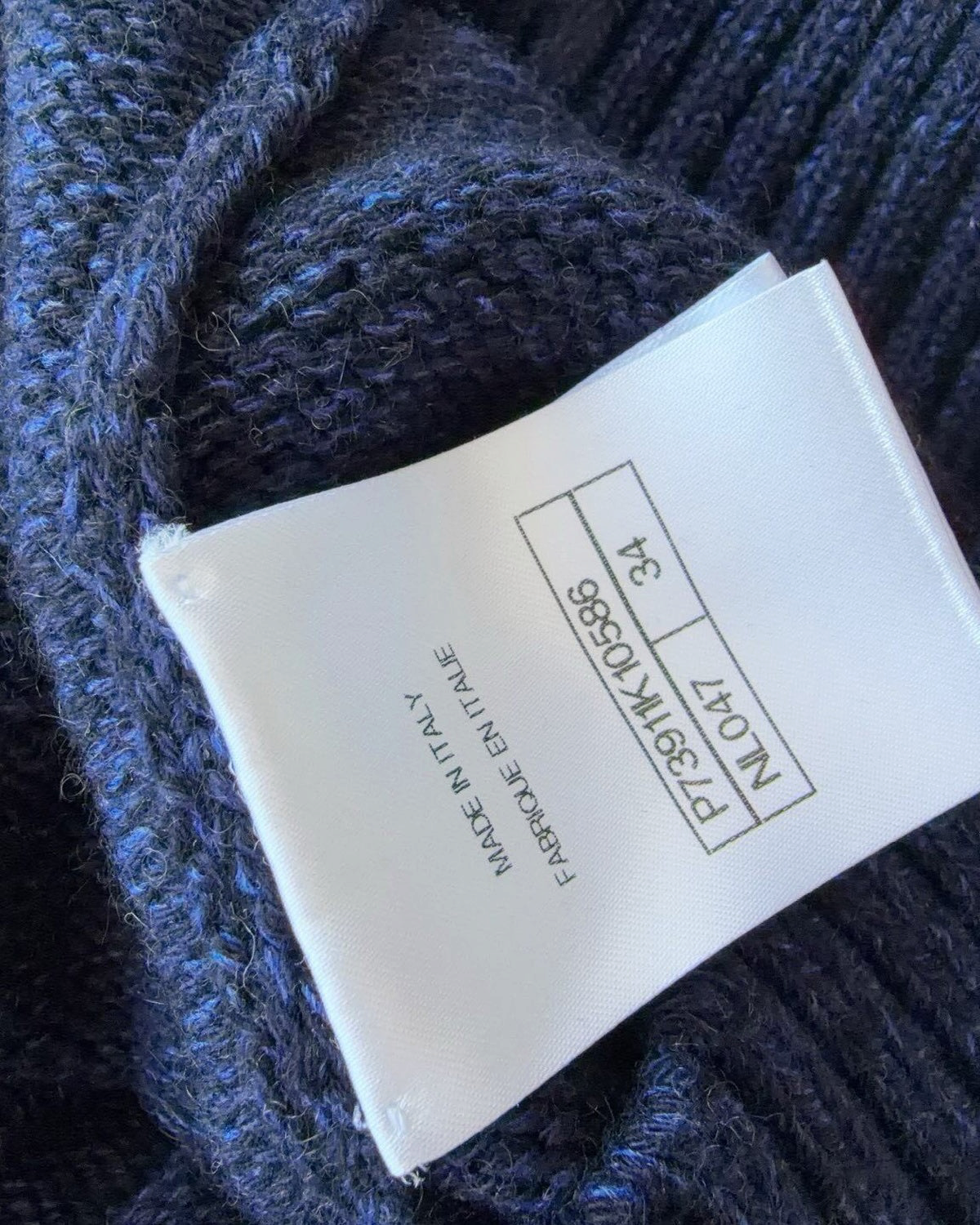 Chanel 22K Cashmere CC Logo Sweater Navy, Pink FR 34