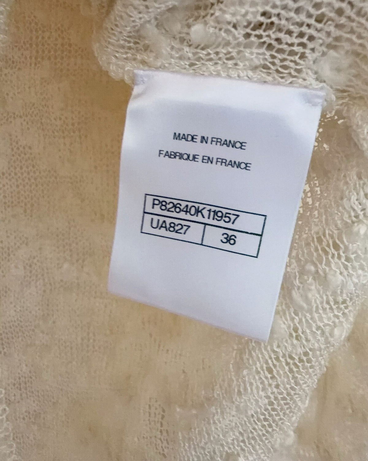 Chanel 26A Wavy Bouclé Cardigan Beige/Ecru FR 36
