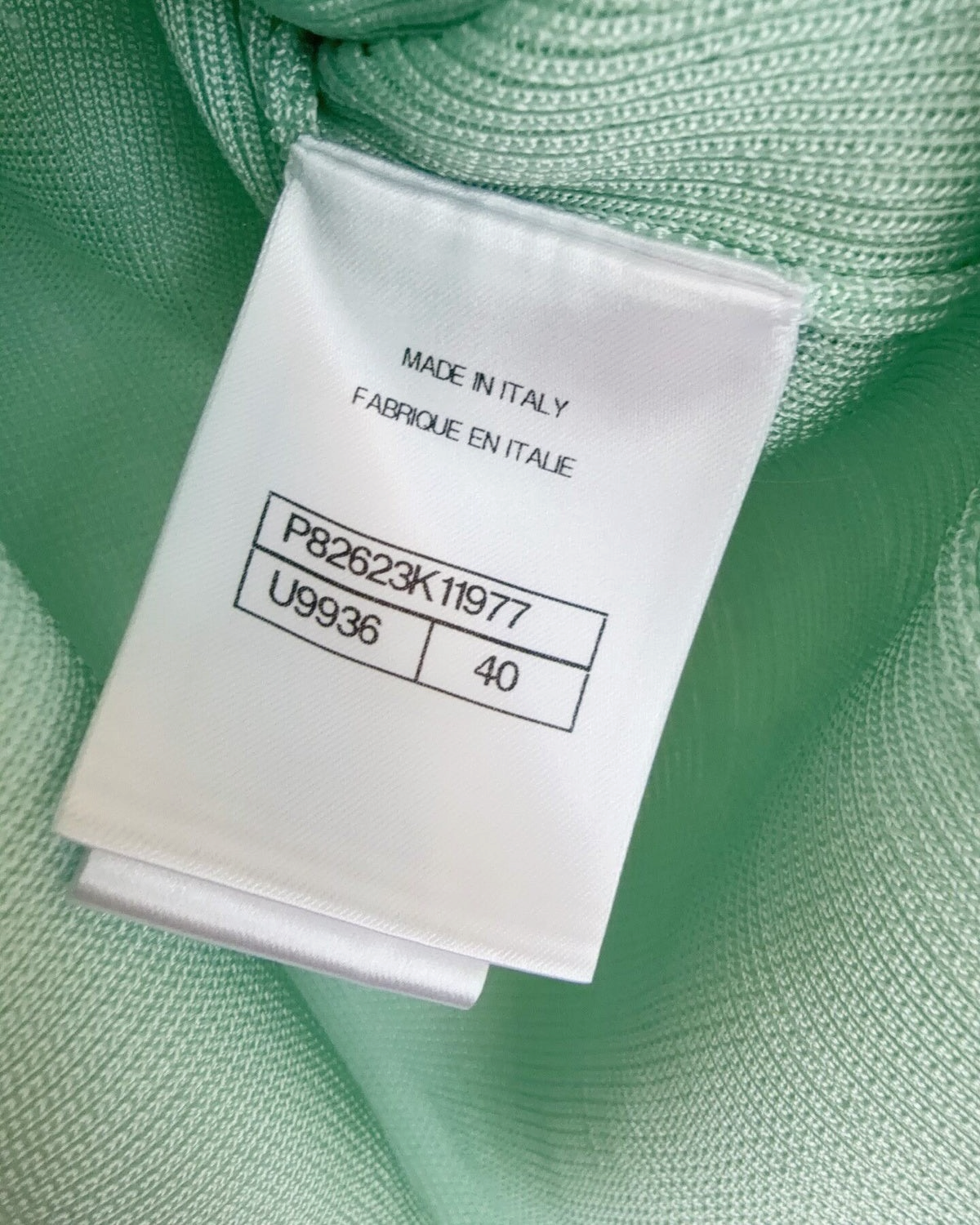 Chanel 26A Ribbed Cardigan Green FR 40