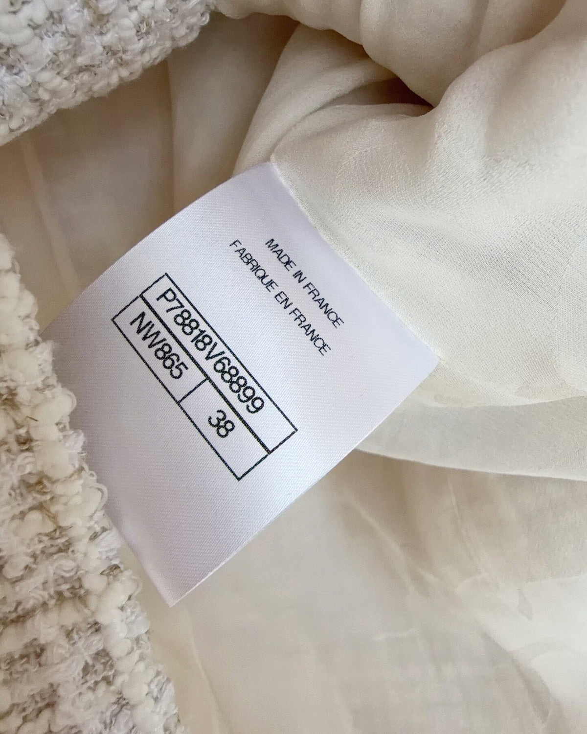 Chanel 25C Tweed Jacket White, Beige/Ecru, Gold FR 38