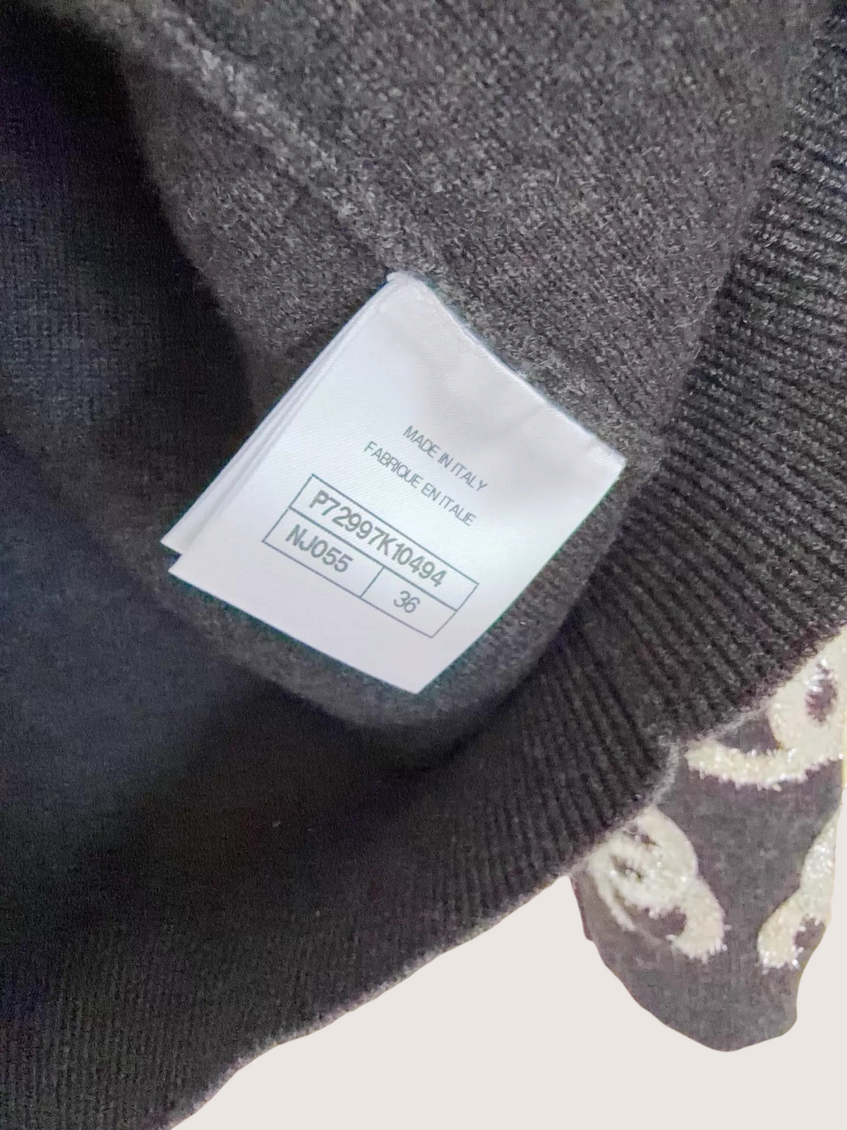 Chanel 22A CC Logo Cashmere Cardigan - view 5