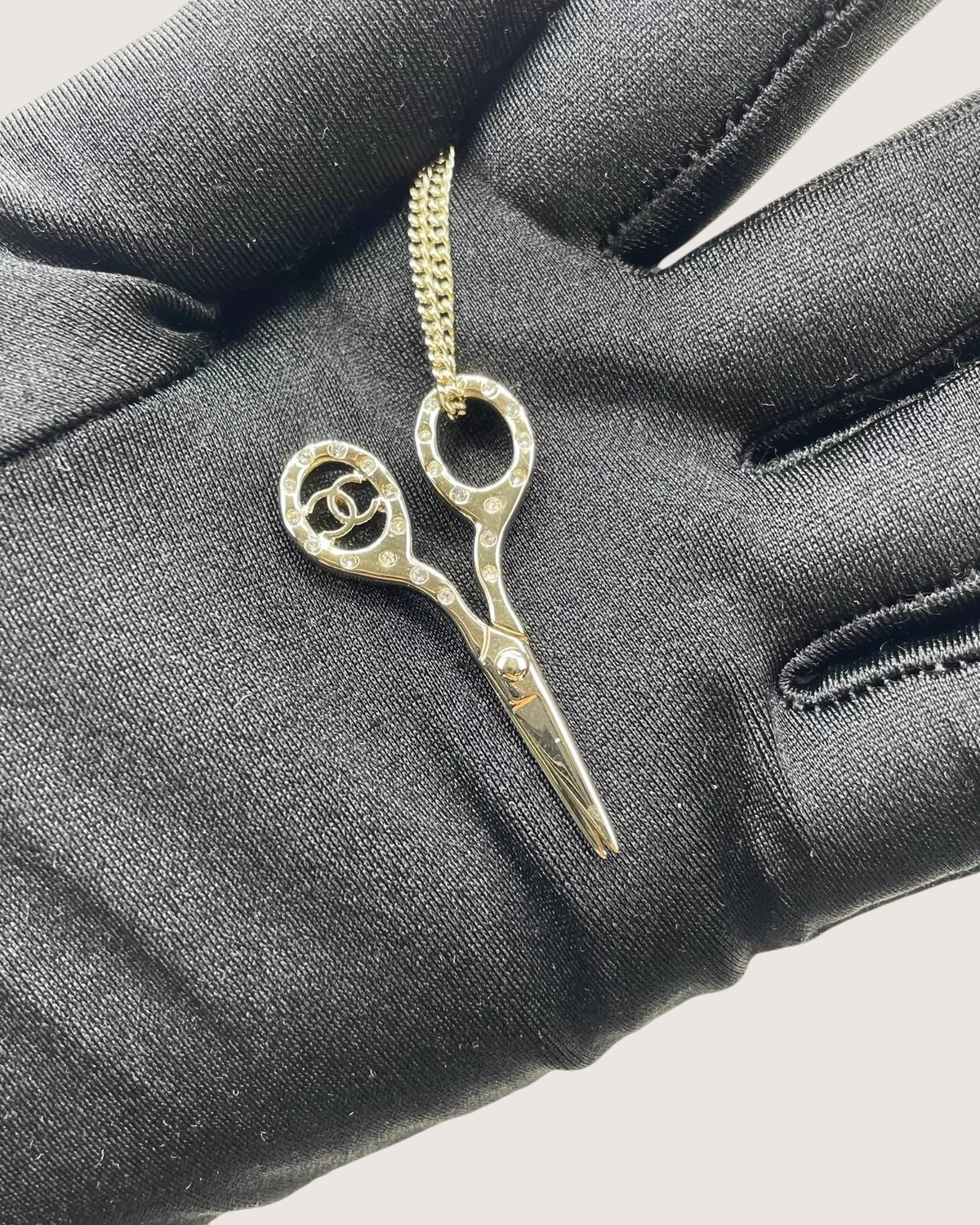 Chanel 22A Scissors Rhinestone Pendant Necklace