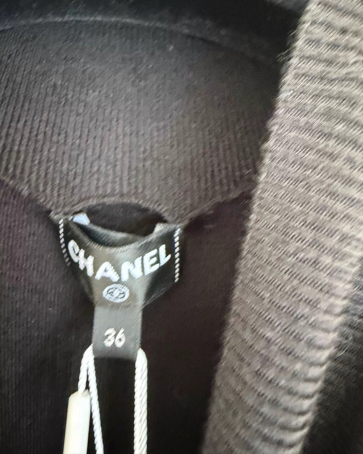 Chanel 25N CC Logo Sweater Top
