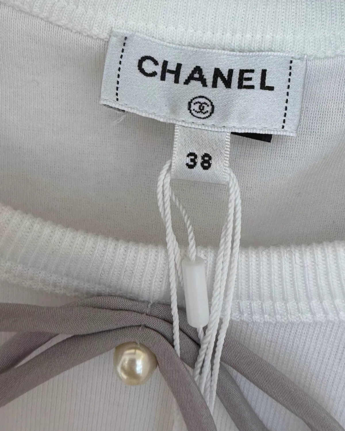 Chanel 25P Bow Short-Sleeve Top