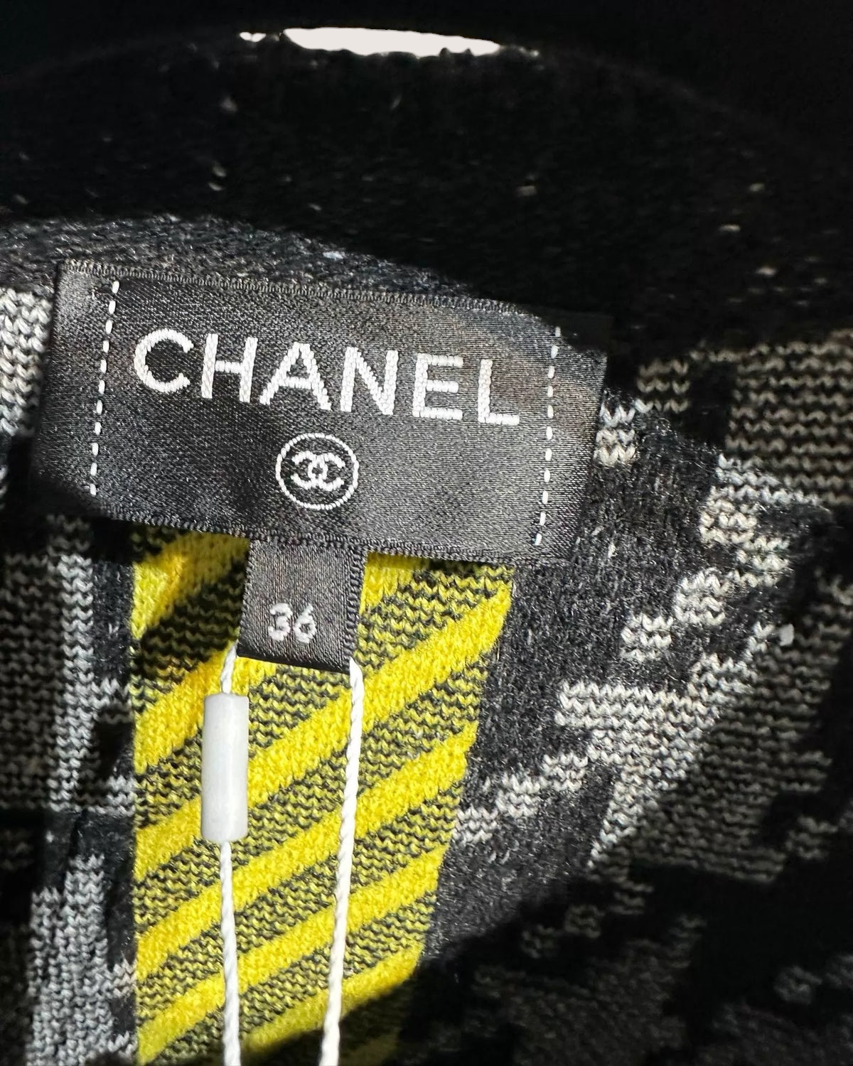 Chanel 24A Houndstooth Cardigan Jacket