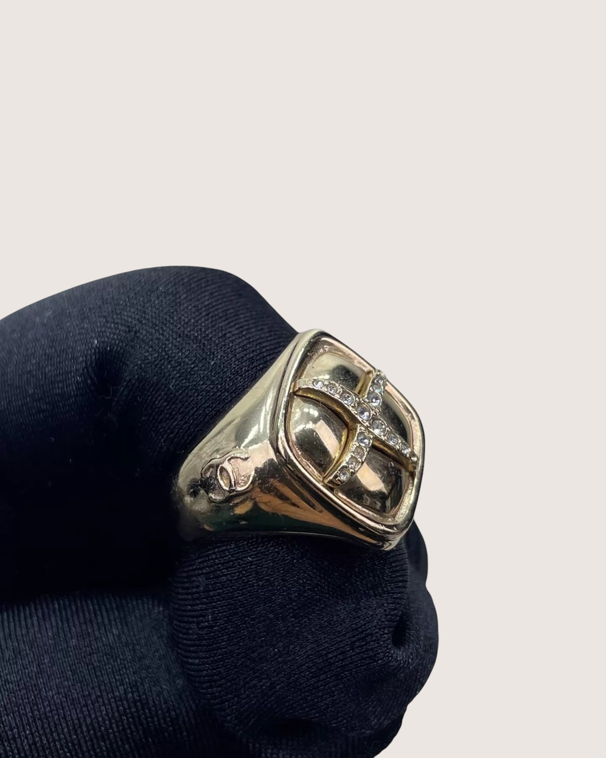 Chanel 21B Rhinestone X-Motif Ring
