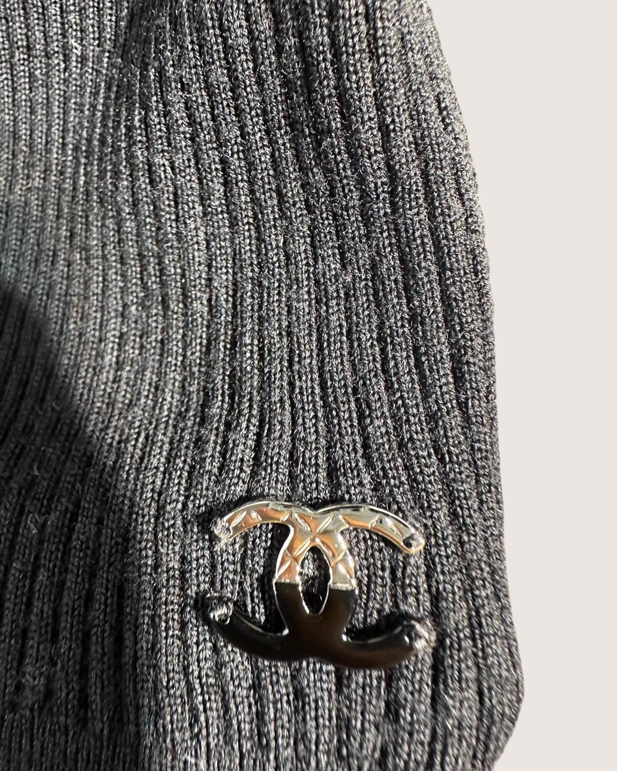 Chanel 25K Knit Bow Sweater Top