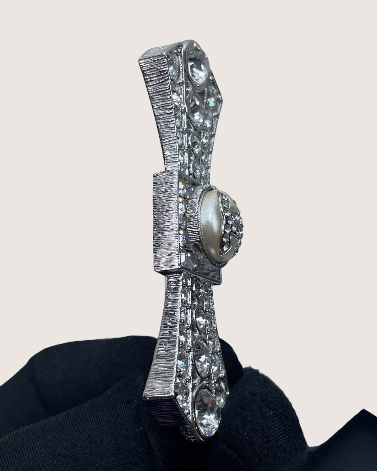 Chanel 23S Bow Crystal CC Brooch Pin