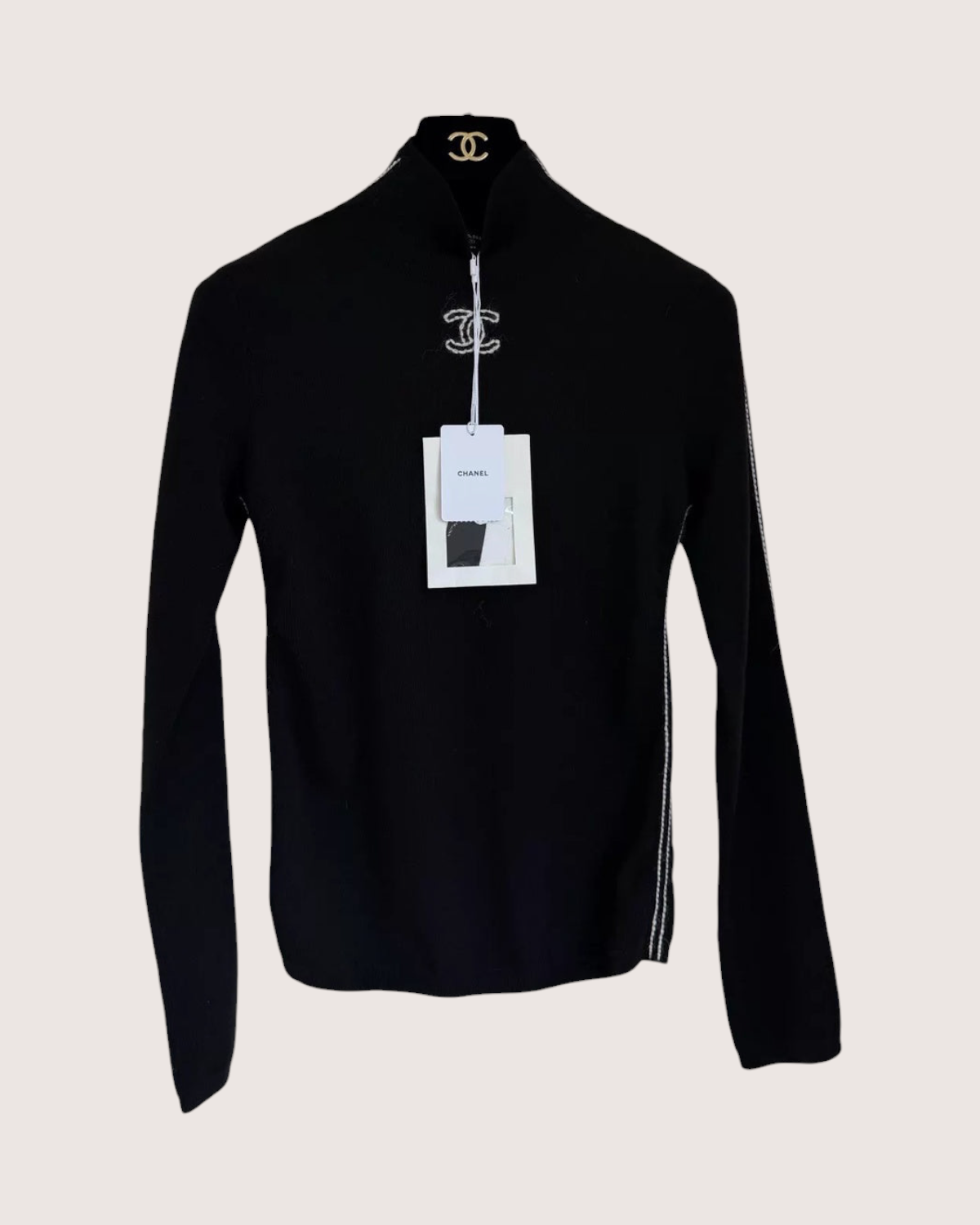 Chanel 25N CC Logo Sweater Top