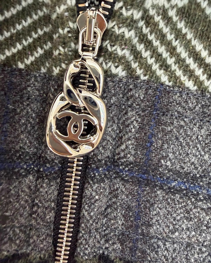 Chanel 24A Zip-Up Tweed Jacket
