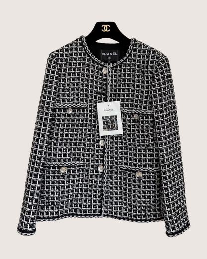 Chanel 25C Four-Pocket Tweed Jacket