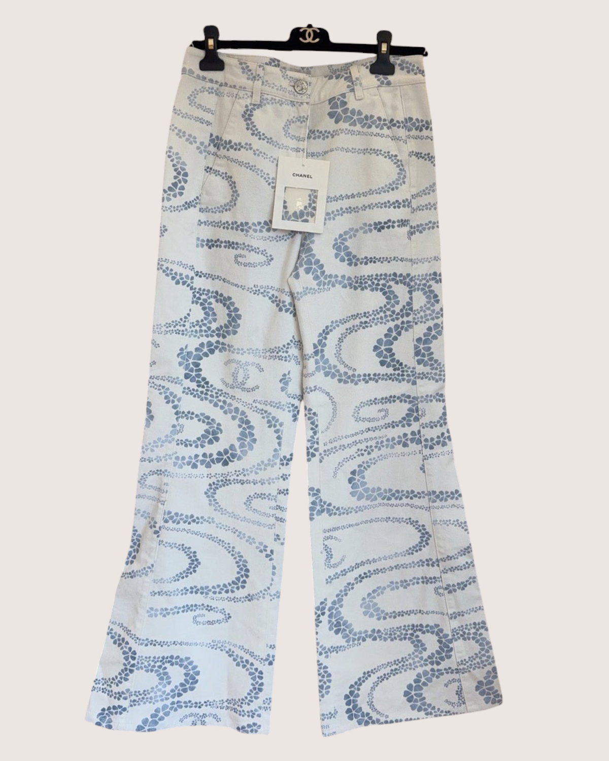 Chanel 25M Coco Beach CC-Print Flare Denim Jeans Beige/Ecru, Blue FR 38