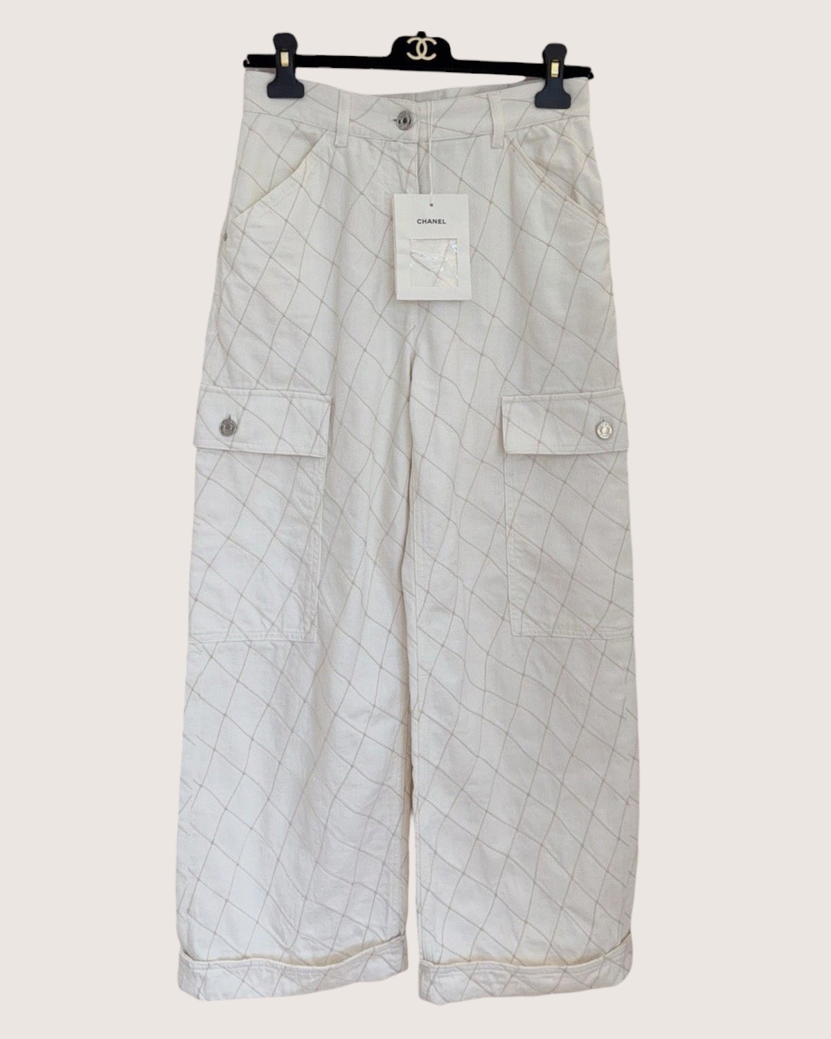 Chanel 26M Coco Beach Diamond-Stitch Wide-Leg Cargo Denim Jeans White, Beige/Ecru FR 36