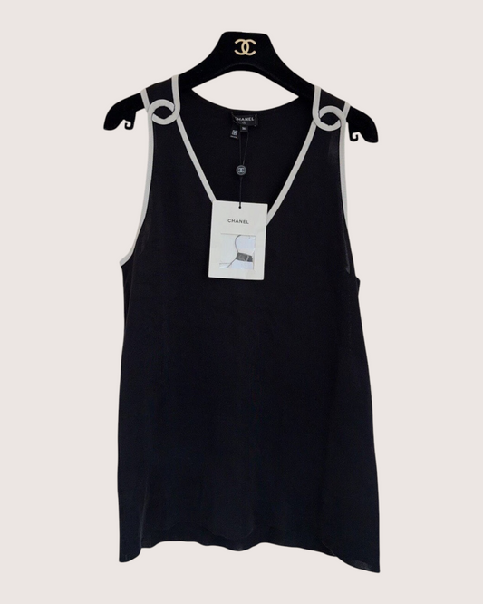 Chanel 26S Contrast-Trim V-Neck Tank Top Black, White FR 36
