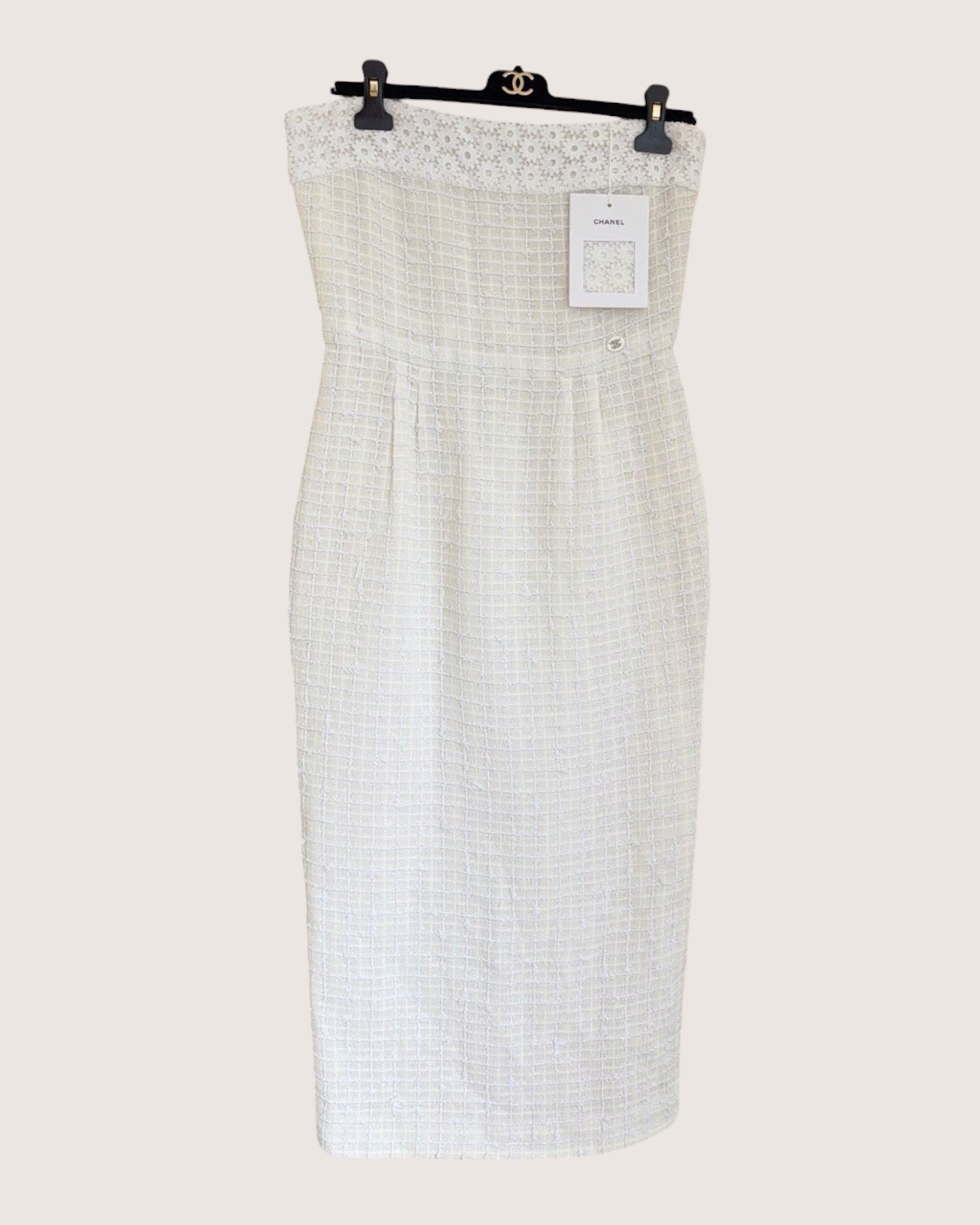 Chanel 21C Tweed Strapless Openwork Mid-Length Dress Beige/Ecru, White FR 40