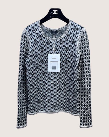 Chanel 21A Cashmere Sequin Chevron Sweater Grey, Black, White FR 34