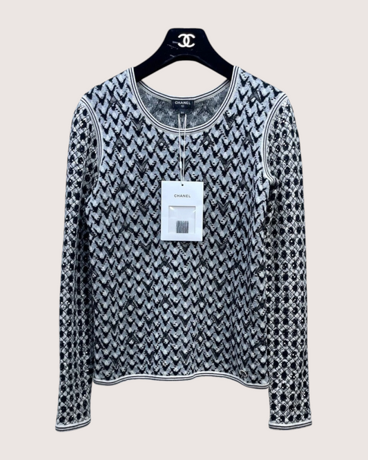 Chanel 21A Cashmere Sequin Chevron Sweater Grey, Black, White FR 34