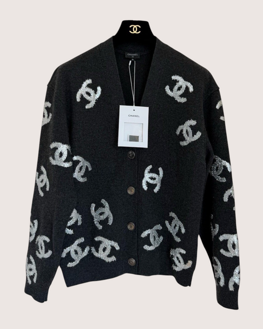 Chanel 22A Cashmere CC Cardigan Grey, Silver FR 42