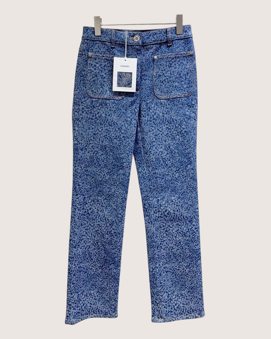 Chanel 21B Camellia Straight Denim Jeans Blue, Beige/Ecru FR 36