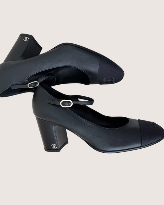Chanel 23B Mary Jane Pumps Black EU 38