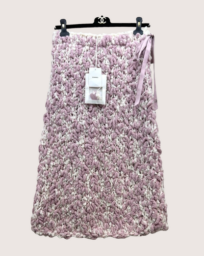 Chanel 24K Wool Bouclé Mid-Length Skirt Pink, Beige/Ecru FR 38