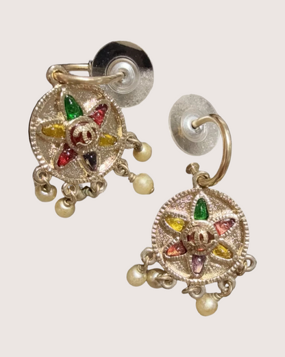 Chanel 07P Gripoix Medallion Earrings Gold, Beige/Ecru, Multicolor One Size