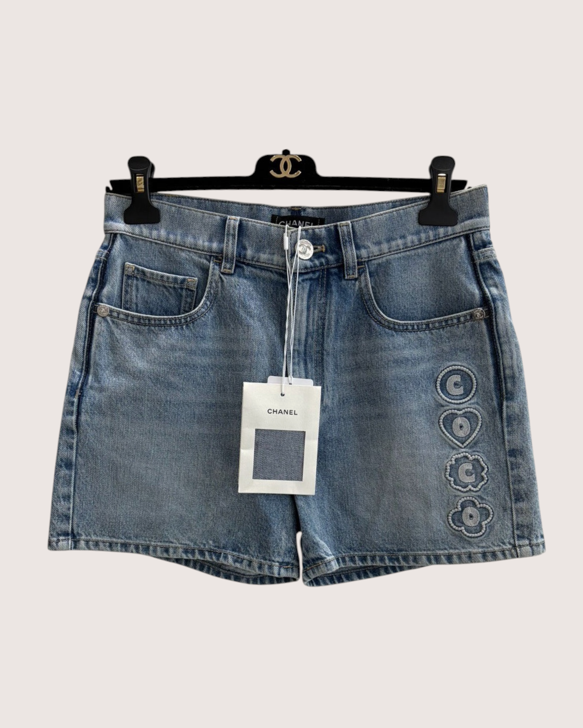 Chanel 25M Coco Beach Embroidered Denim Shorts Blue, Beige/Ecru FR 36