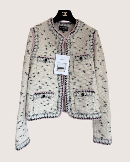 Chanel 21A Four-Pocket Cashmere Cardigan Beige/Ecru, Black, Pink FR 34