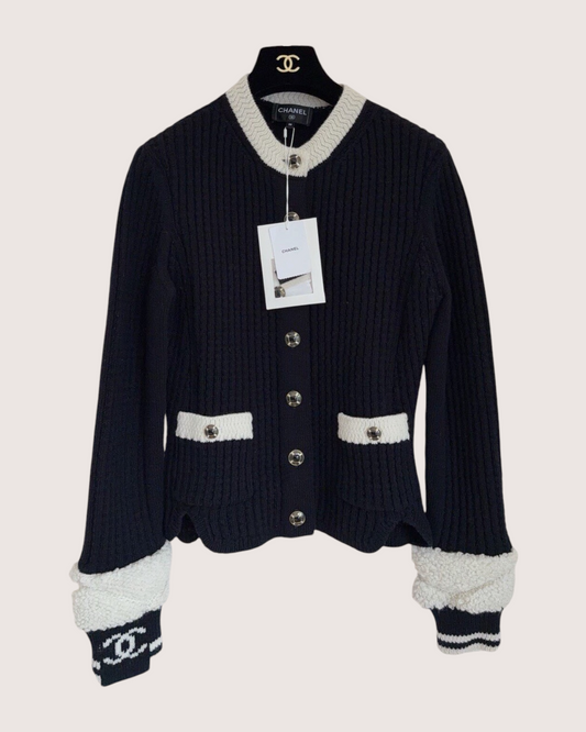 Chanel 25N Coco Neige Wool Cardigan Black, Beige/Ecru FR 36