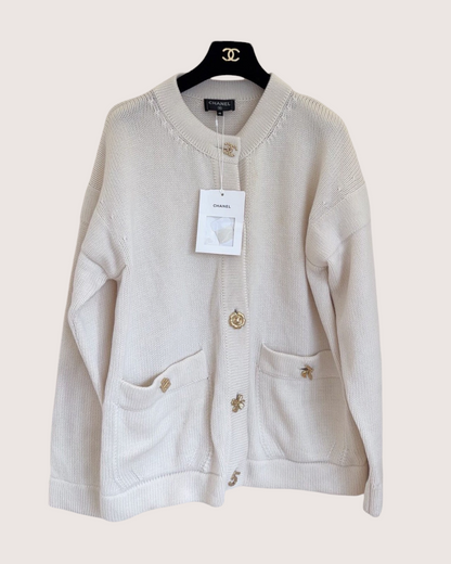 Chanel 22B Cashmere Oversized Patch-Pocket Cardigan Beige/Ecru FR 40
