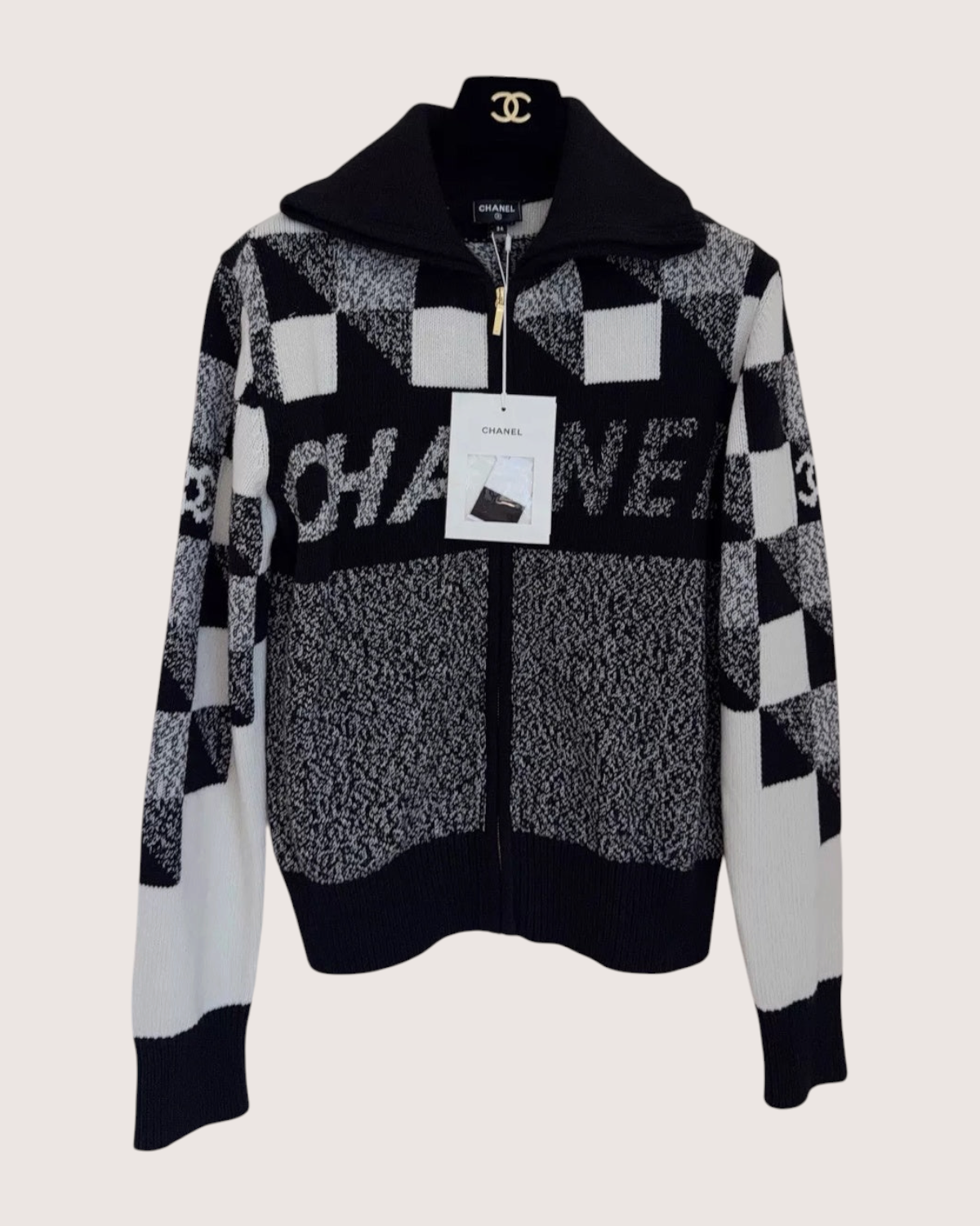Chanel 22N Coco Neige Logo Zip-Up Cashmere Sweater
