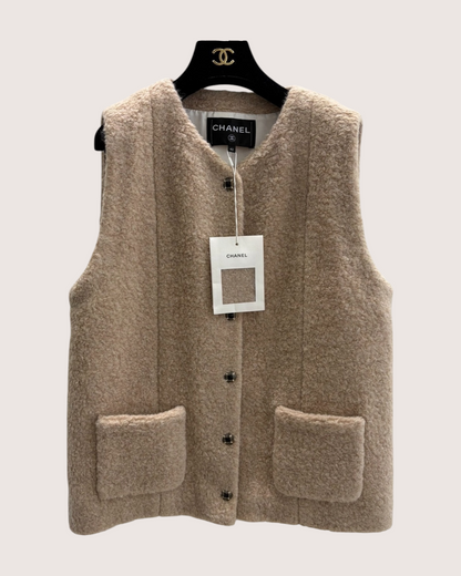 Chanel 25N Coco Neige Shearling Vest Beige/Ecru FR 42