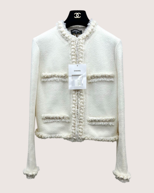 Chanel 26A Fringe-Trim Four-Pocket Bouclé Jacket Beige/Ecru FR 36