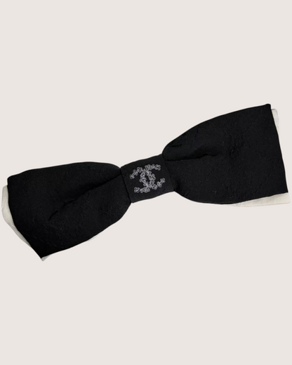 Chanel 25P Tweed CC Bow Hair Clip Black, Beige/Ecru One Size