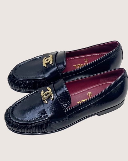 Chanel 26A Crumpled Leather Loafers