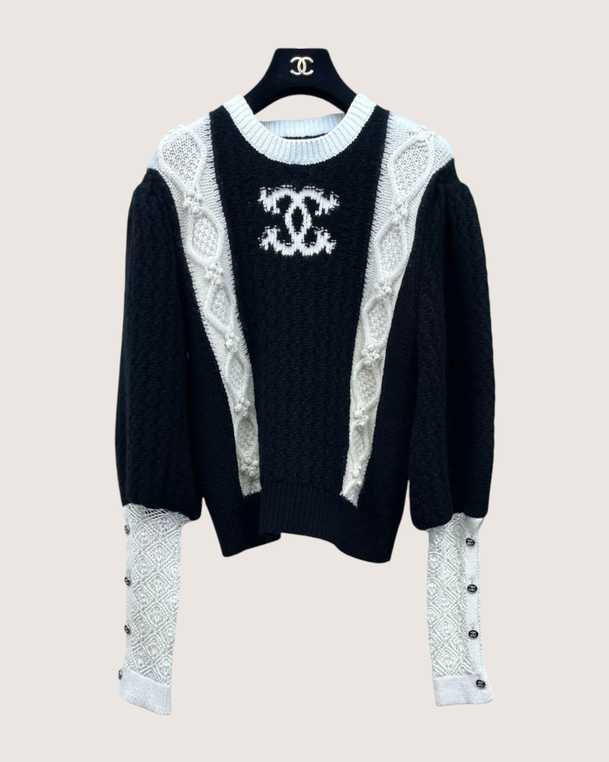 Chanel 21A CC Sweater Black, White FR 34