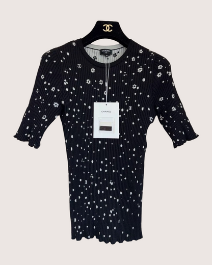 Chanel 26A Floral-Print Short-Sleeve Sweater Black, White FR 38