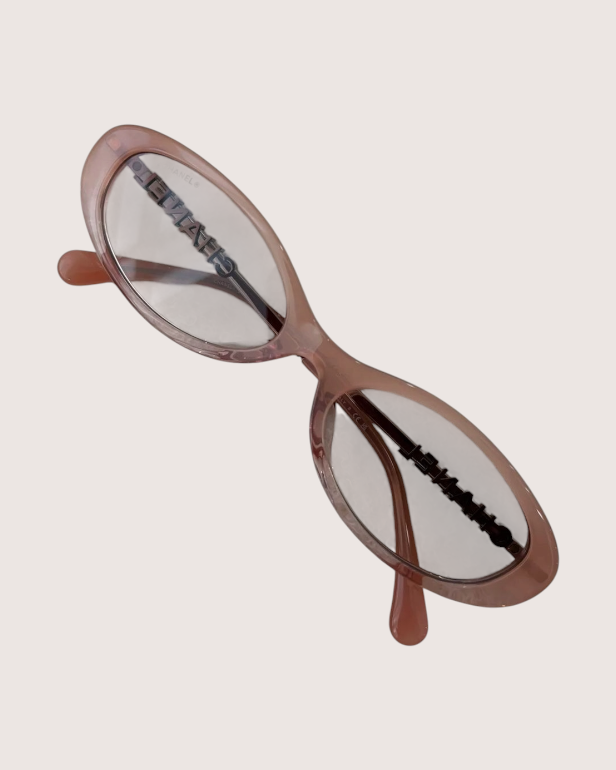 Chanel 26S Cat-Eye Gradient Sunglasses Pink One Size
