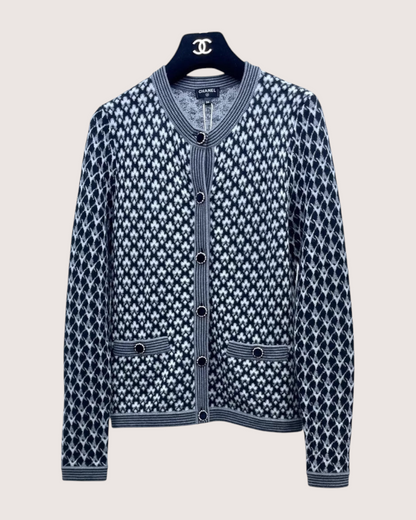Chanel 21A Cashmere Cardigan Black, White FR 34