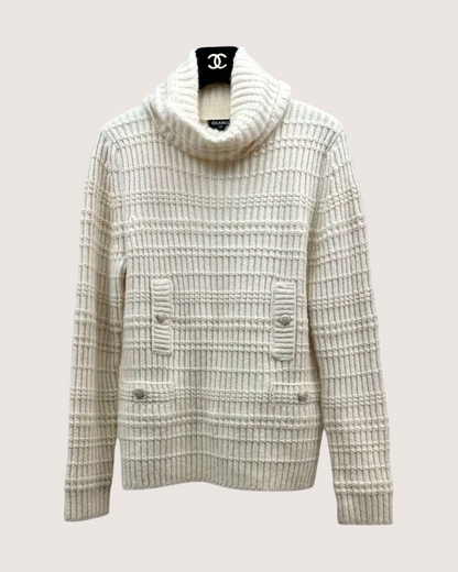 Chanel 18B Cashmere Turtleneck Sweater Beige/Ecru FR 34