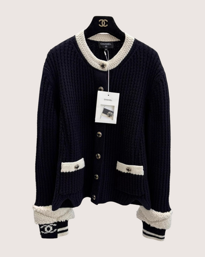 Chanel 25N Coco Neige CC Knit Two-Pocket Cardigan Navy, Beige/Ecru FR 40