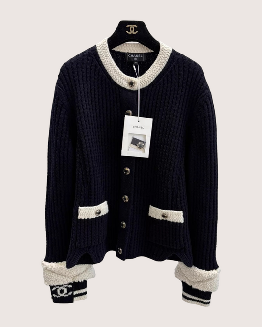 Chanel 25N Coco Neige CC Wool Two-Pocket Cardigan - Navy, Beige/Ecru