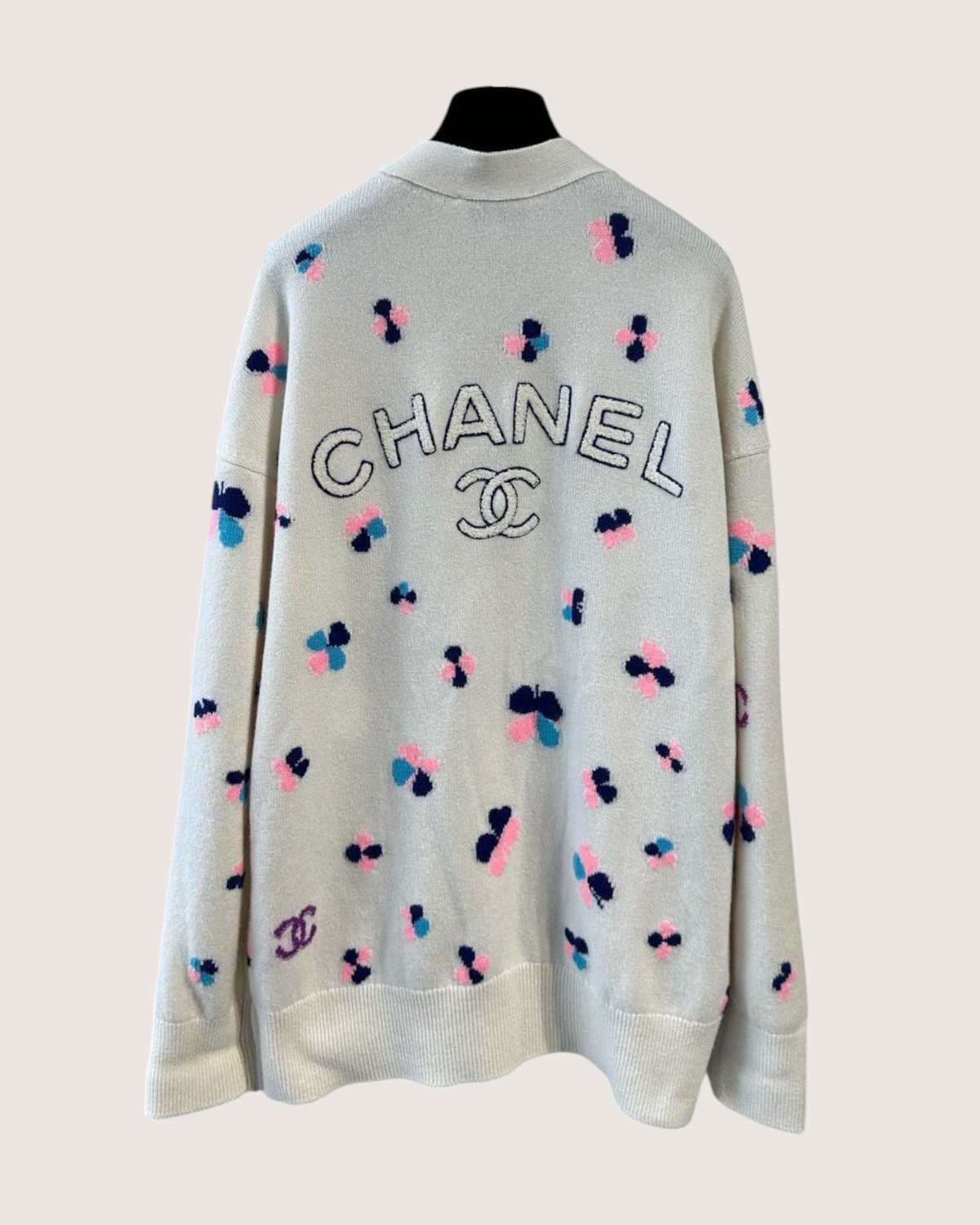 Chanel 24P Cashmere Clover Cardigan Beige/Ecru, Pink, Multicolor FR 36