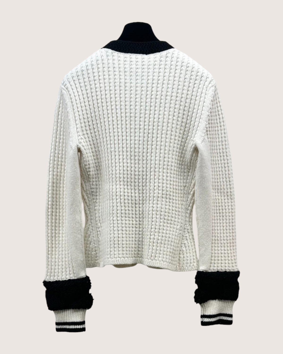 Chanel 25N Coco Neige Wool Ribbed Ski Cardigan White, Black FR 36