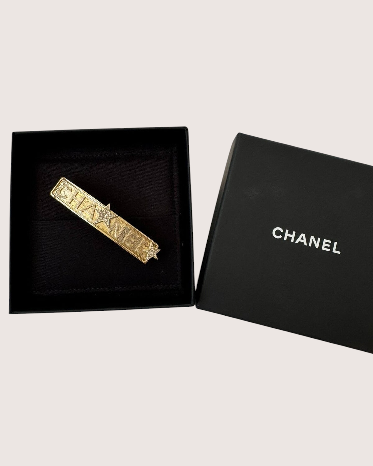 Chanel 23B Star Logo Brooch Gold One Size